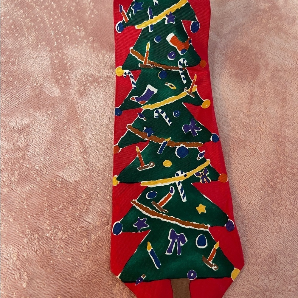 Holiday Red Christmas Tree Tie